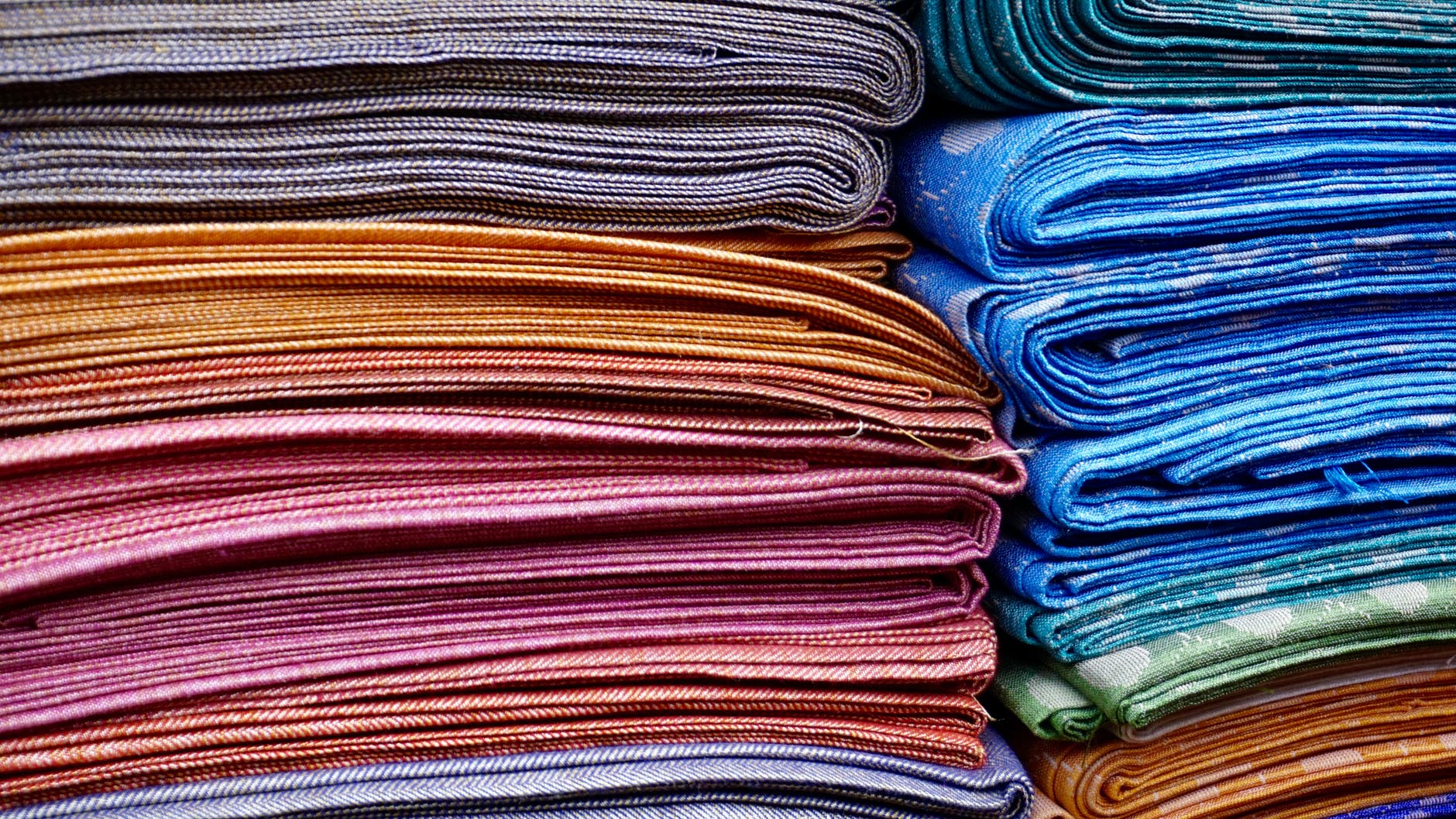 چگونگی تعیین تفاوت رنگ در صنعت تولید پوشاک - صنعت نساجی, صنعت پوشاک, رنگرزی پارچه, رنگرزی, تولید پوشاک, تکنولوژی رنگ